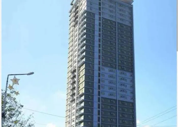 Sunvida Tower Across Sm Aparthotel